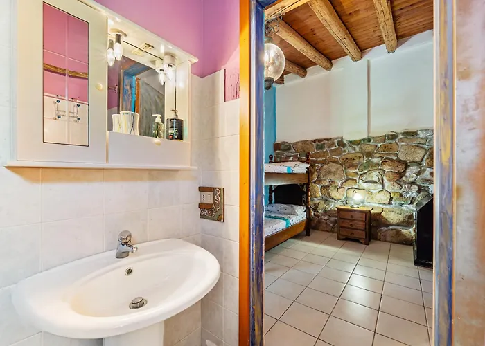 別荘 Lo Scrigno アルブス